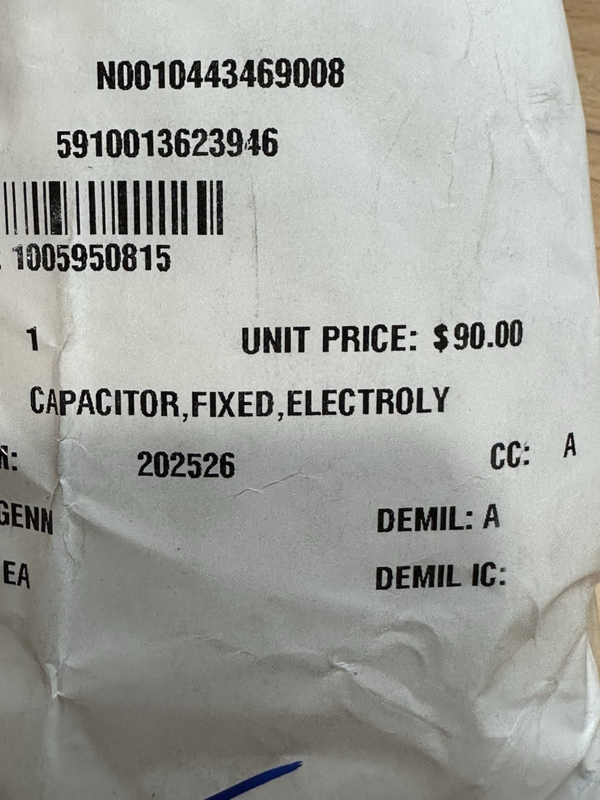 CDE CDM FIXED CAPACITOR HR101X114U016CF2B, 110,000 SCREW IN ADIRONDACK