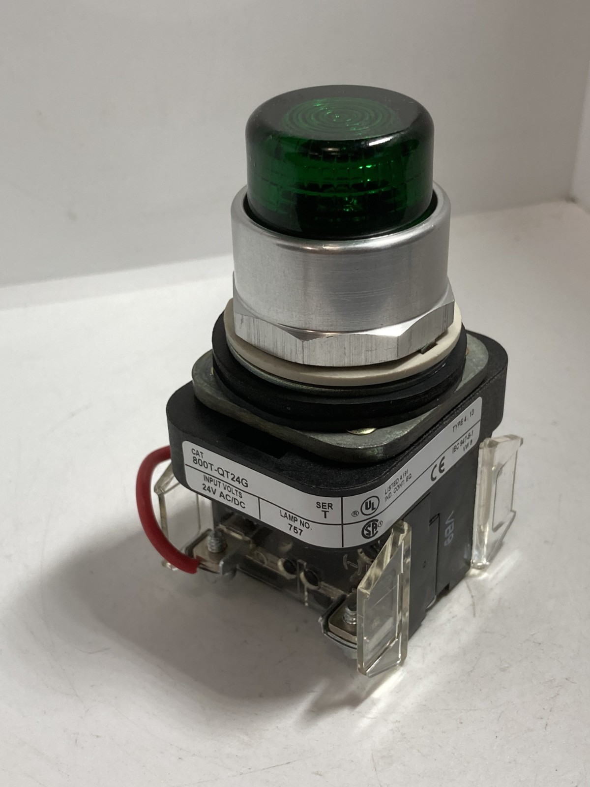 ALLEN BRADLEY 800T-QT24G PUSH TO TEST GREEN 24VAC/DC 1NO/1NC SER T NNB