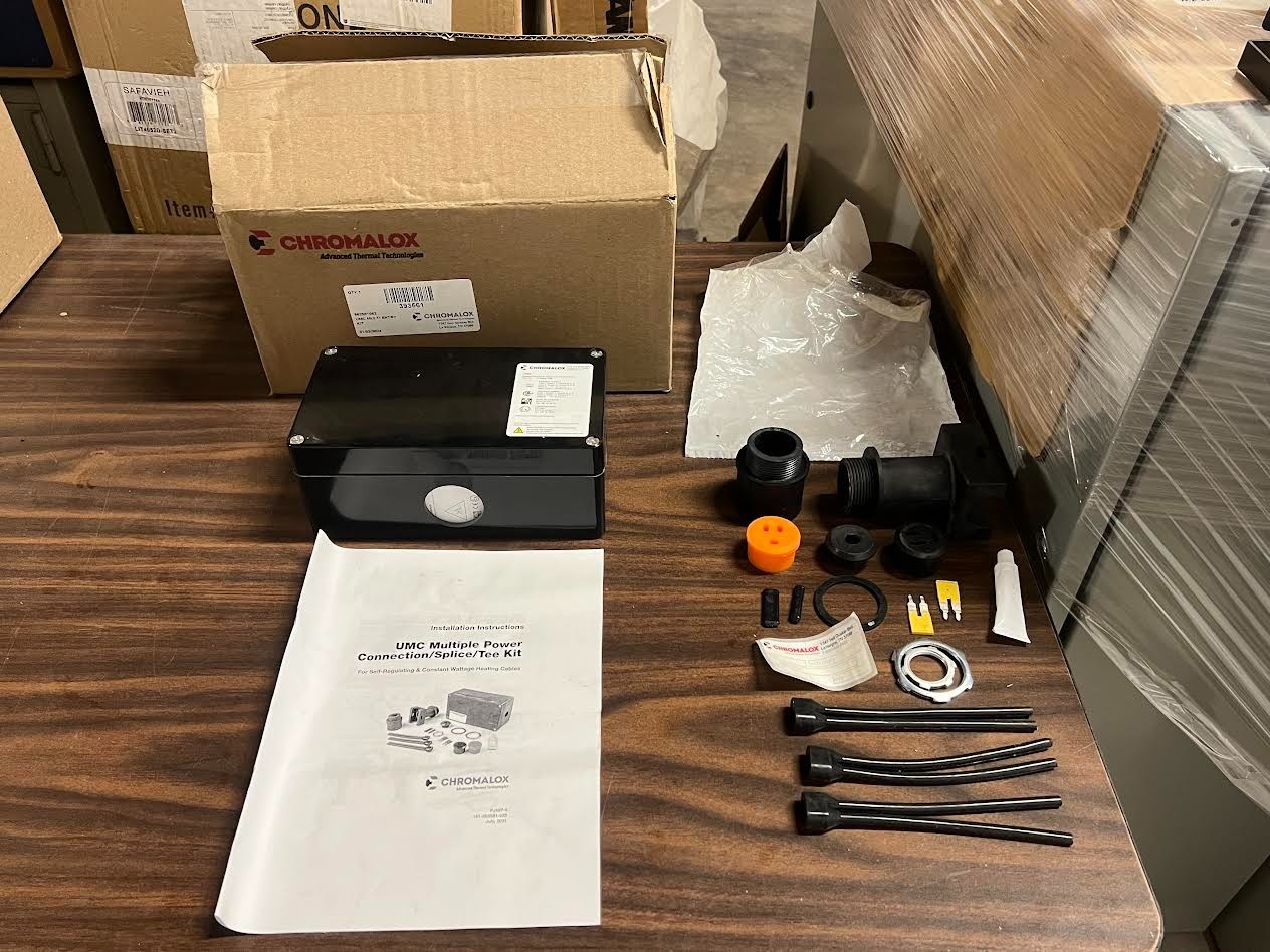 Chromalox 393561 UMC Multi Entry Kit 56258152 New open box