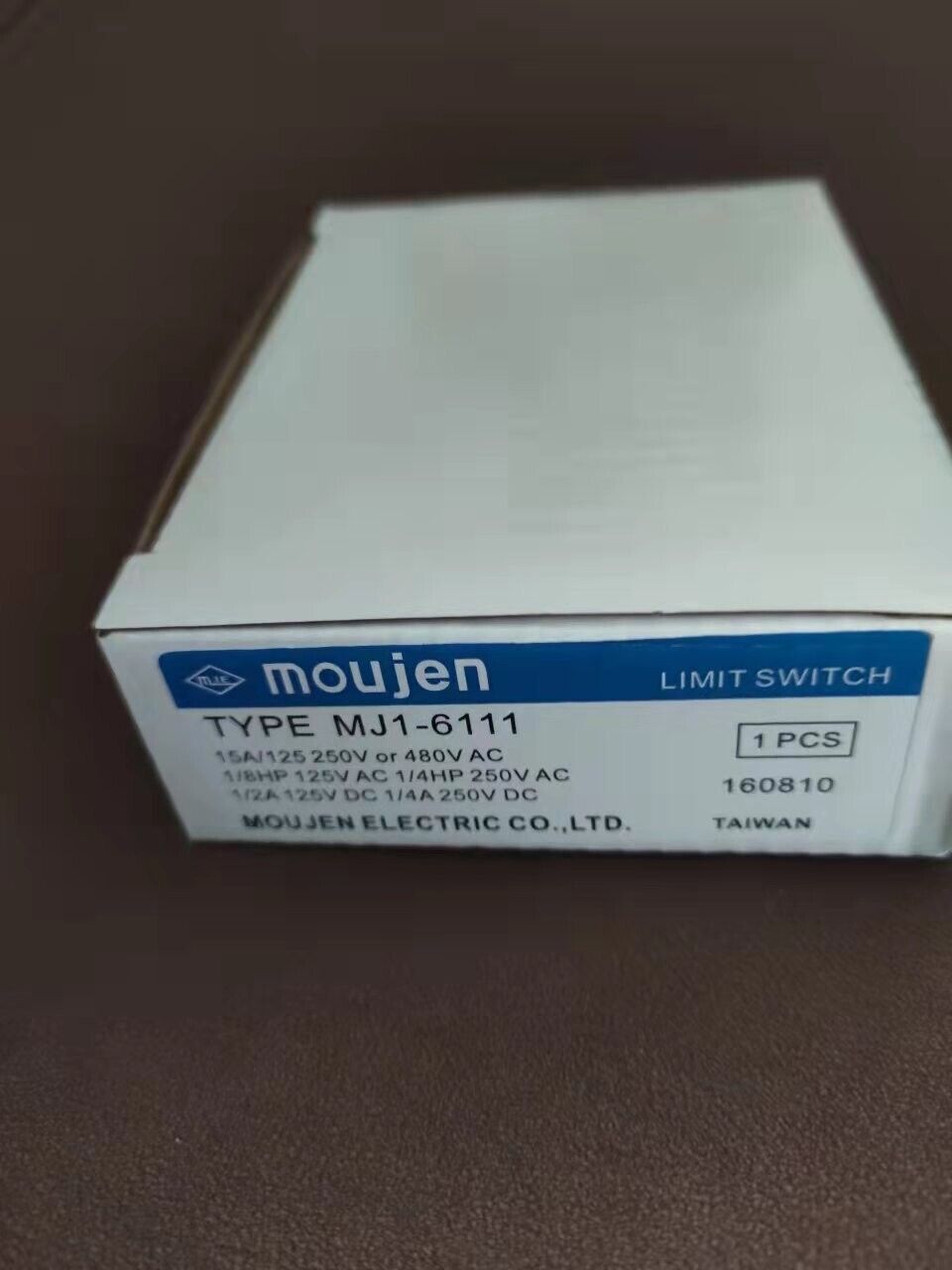 1 PCS moujen MJ1-6111 limit switch
