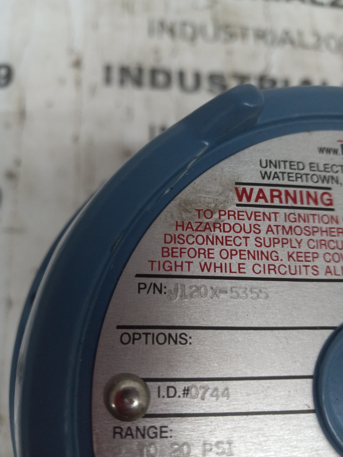 UE J120X-5355 PRESSURE CONTROL RANGE 2TO20PSI