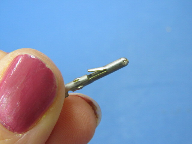 TE CONNECTIVITY 60618-1 Qty of 125 per Lot Pin Contact Tin 18-24 AWG Crimp