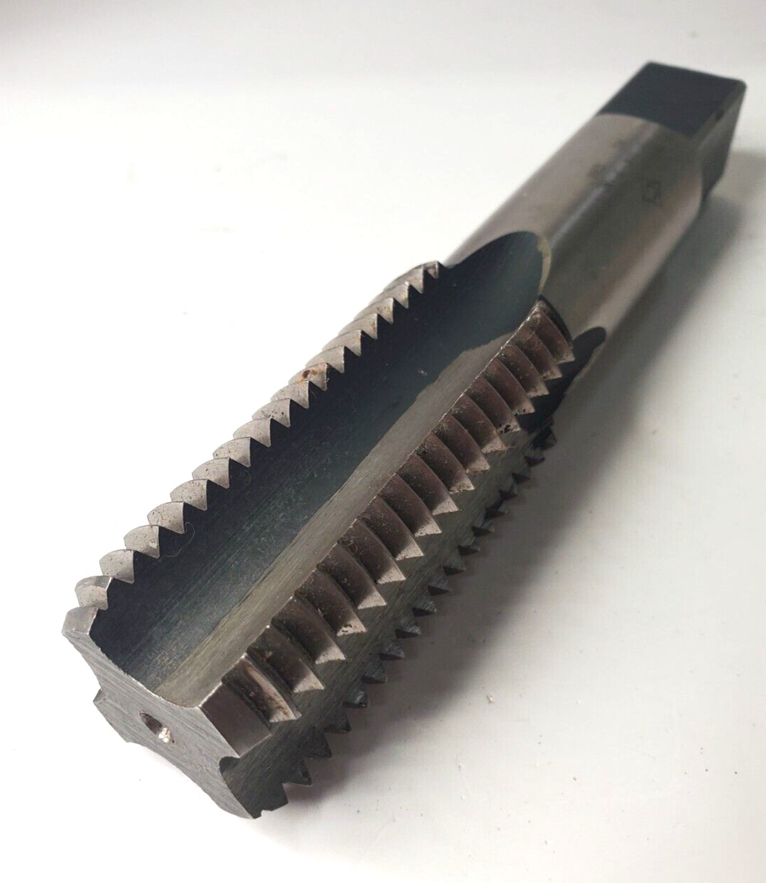 UNBRANDED STRAIGHT BOTTOMING TAP 4 FLUTE 1-1/4″-7 NC HS GH4 USA 5-13/16″ L