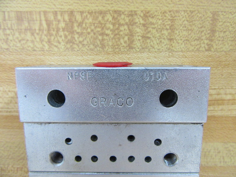 Graco 24G487 Divider Valve Base Plate