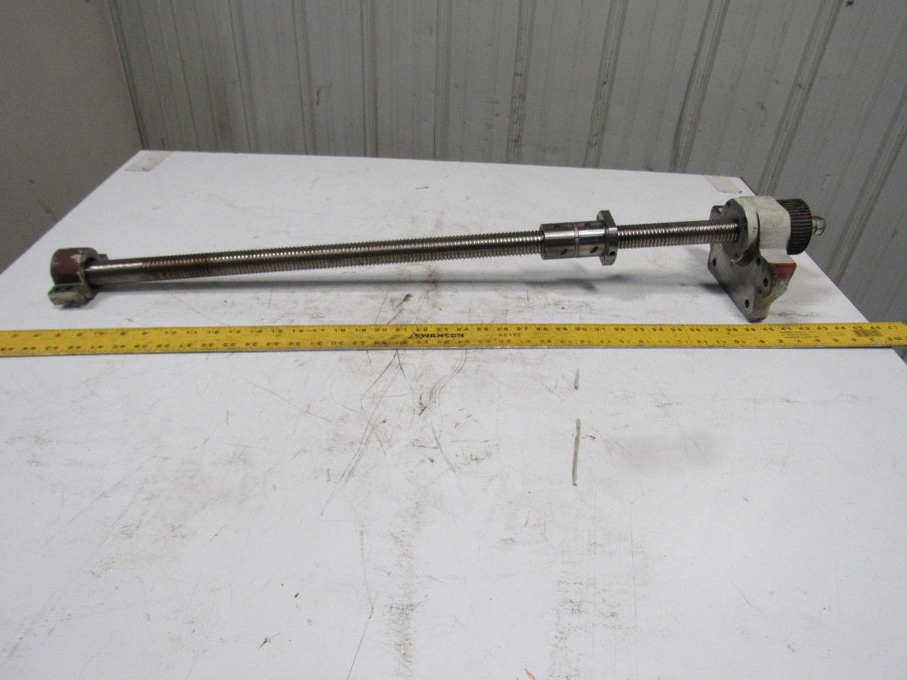 Hurco Z Axis Ball Screw & Nut Assembly From a HAWK40/SSM