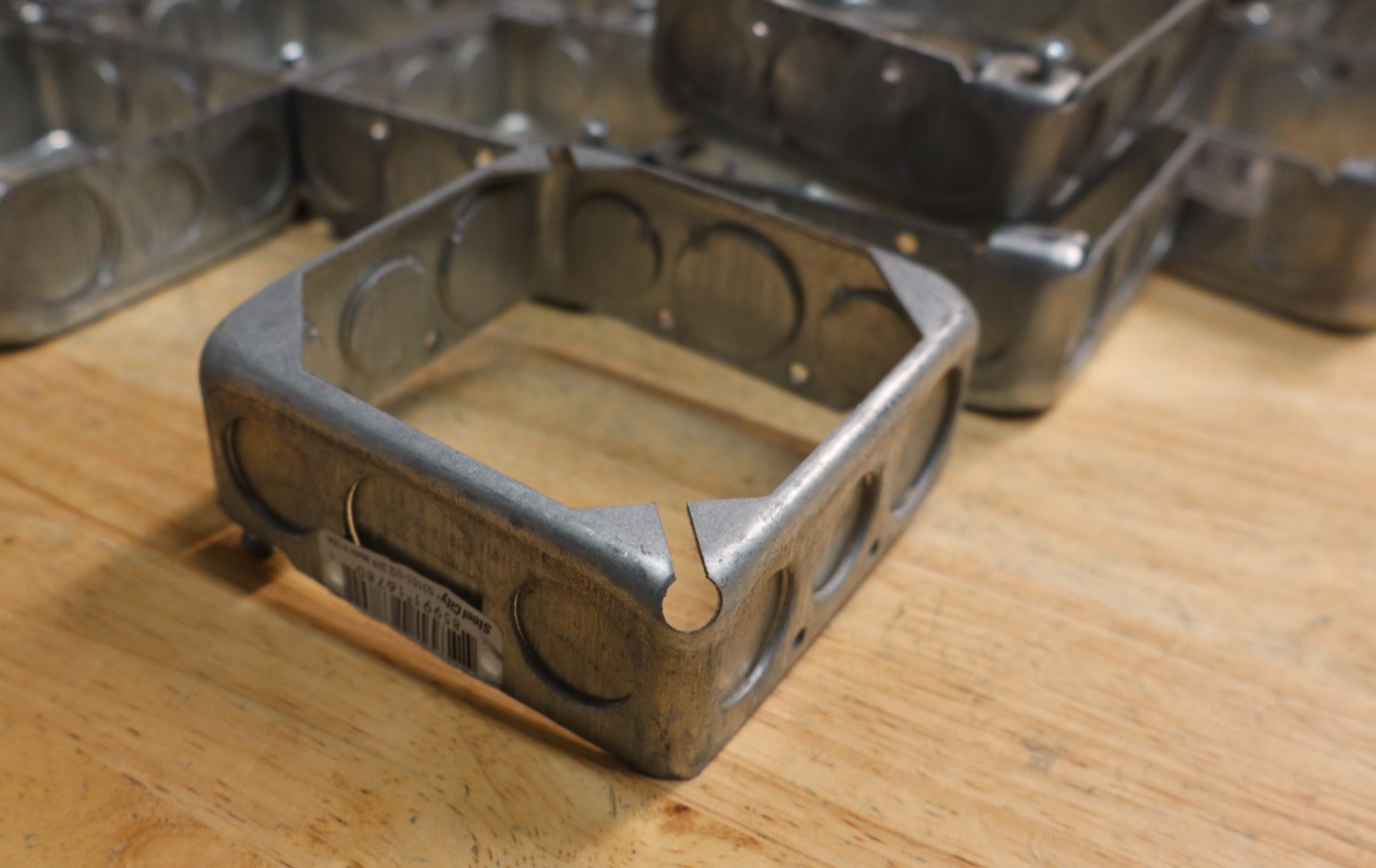 Lot OF 15 Steel City 3/4” Galvanized Extension Rings 4″ Square DV Bracket 53151