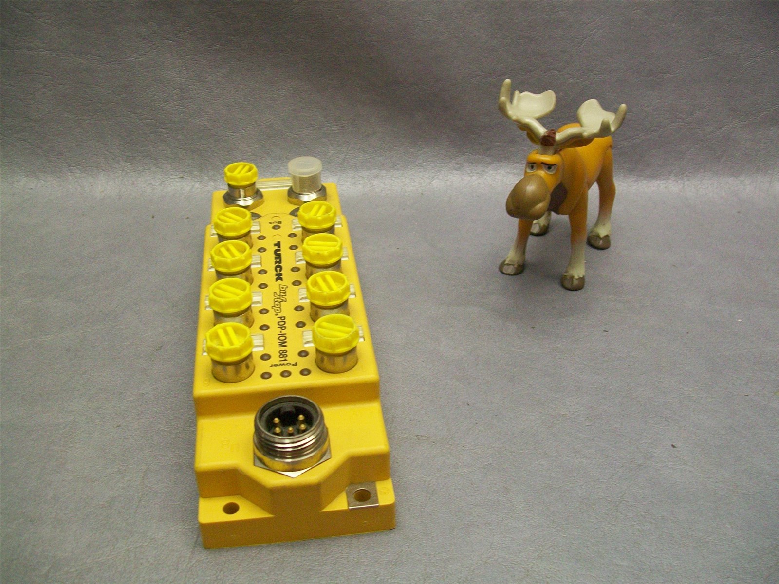 Turck Bus Stop PDP-IOM 881 Sensor Distribution Block