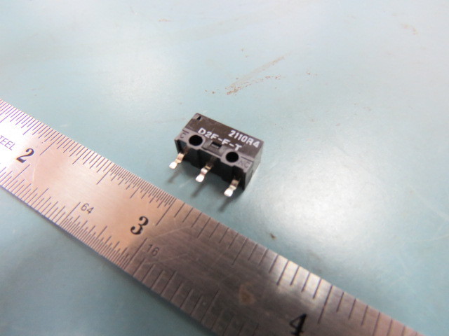 Omron Electronic Components D2F-F-T Qty of 40 per Lot SWITCH Switch pin plunger