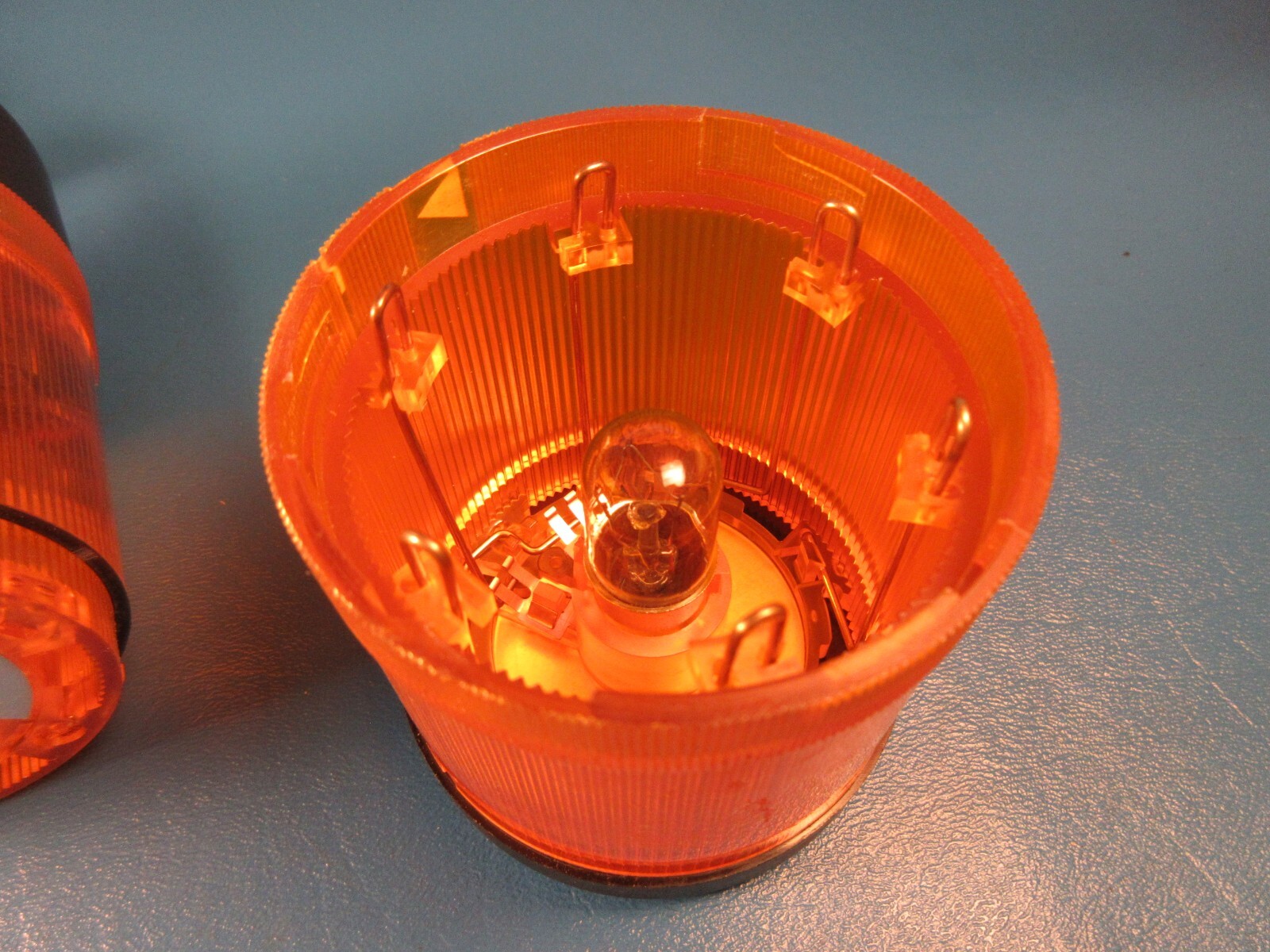WERMA 975 840 00, IP54, AMBER SIGNALING LIGHT, LASER WARNING LIGHT, 0768625