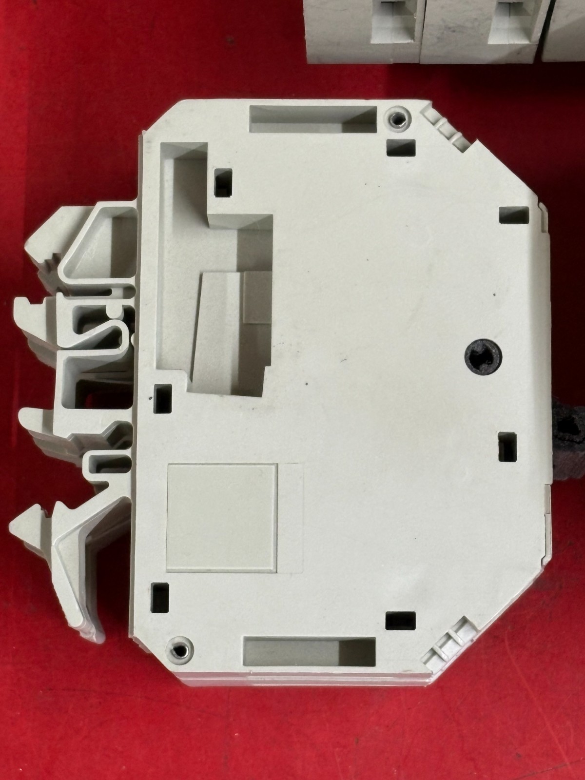 6-PACK SCHNEIDER ELECTRIC GB2DB08 THERMO MAGNETIC CIRCUIT BREAKER 3 AMP 2 POLE