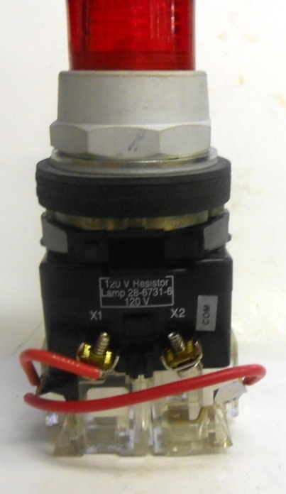 CUTLER HAMMER CONTACT BLOCKS, HT8B & HT8A, WITH 120V RESISTOR