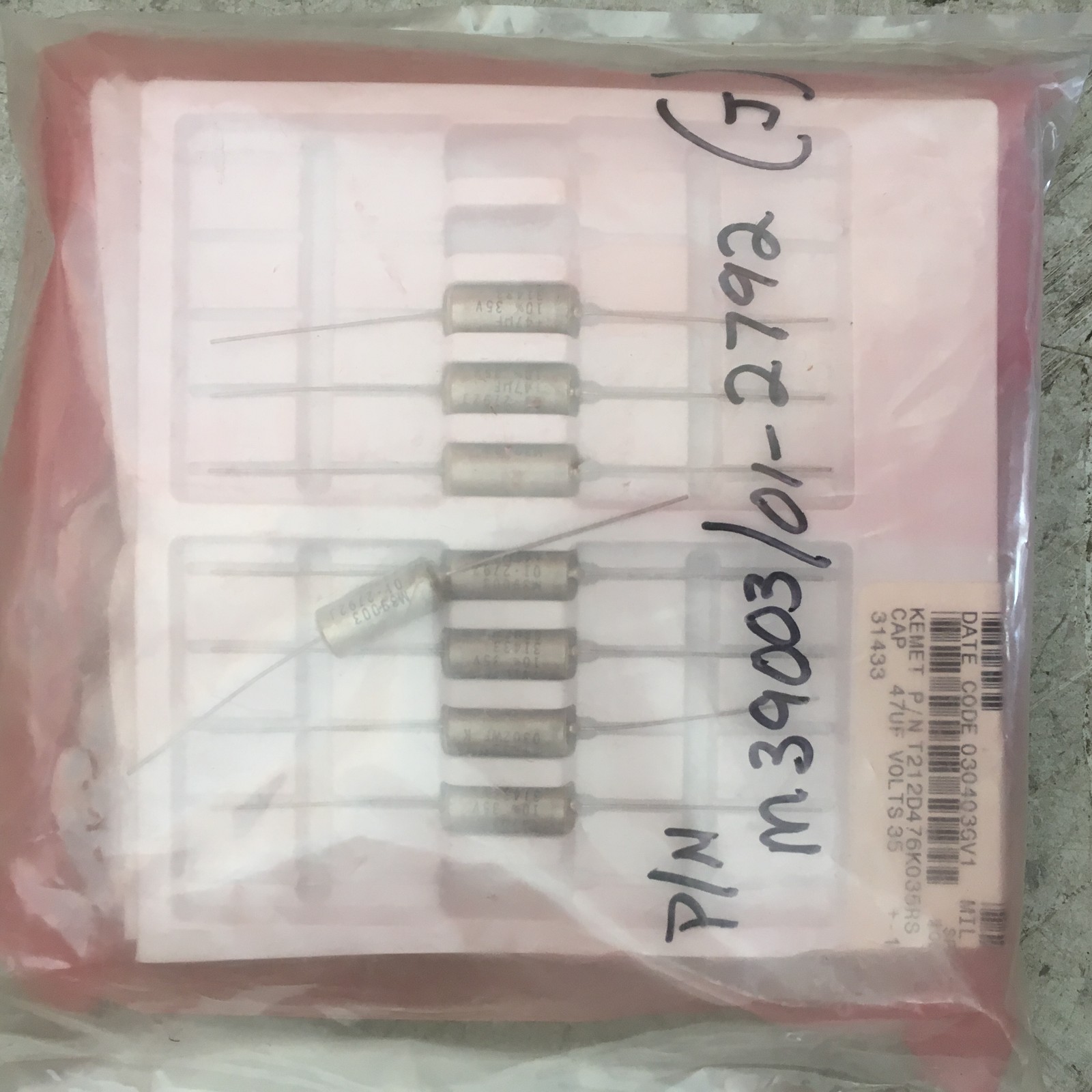 MILITARY SPEC M39003/01-2792 CAPACITOR