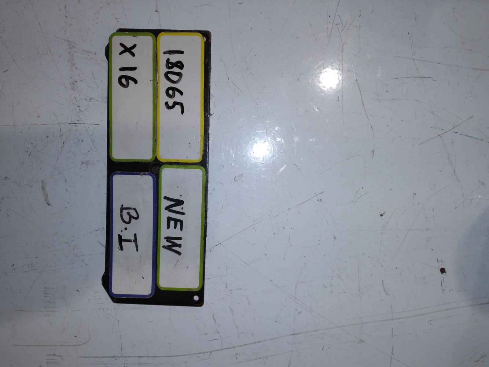 STRUTHERS-DUNN 219ABAPL RELAY 120VAC 50/60HZ 10A 120VAC 273900 SOCKET