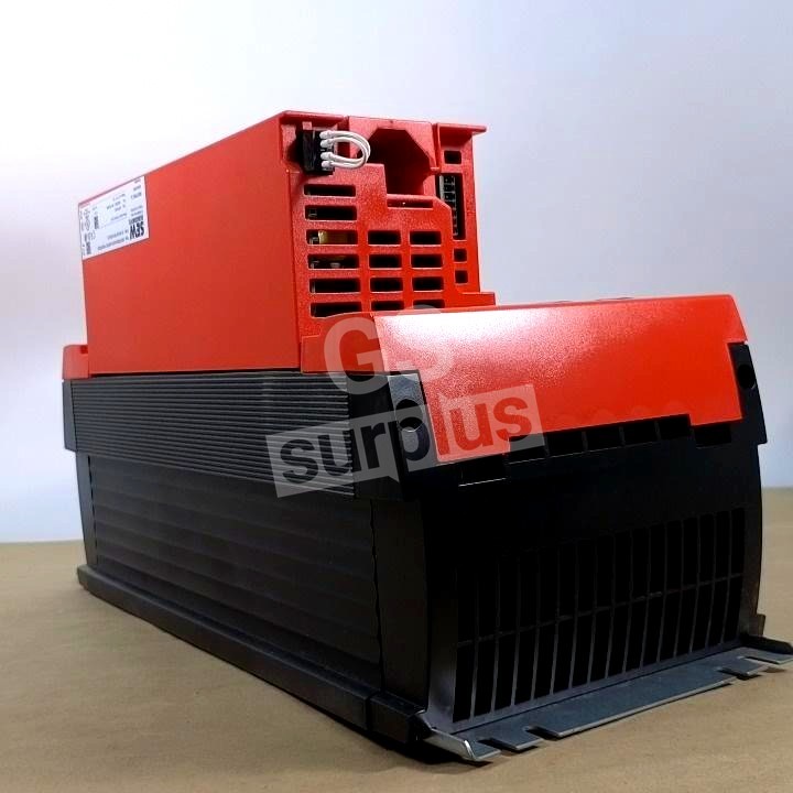 SEW MDX60A0300-503-4-00 + MC07B0300-503-4-00/FSC11B/DFE33B / 08227152 / 18206786