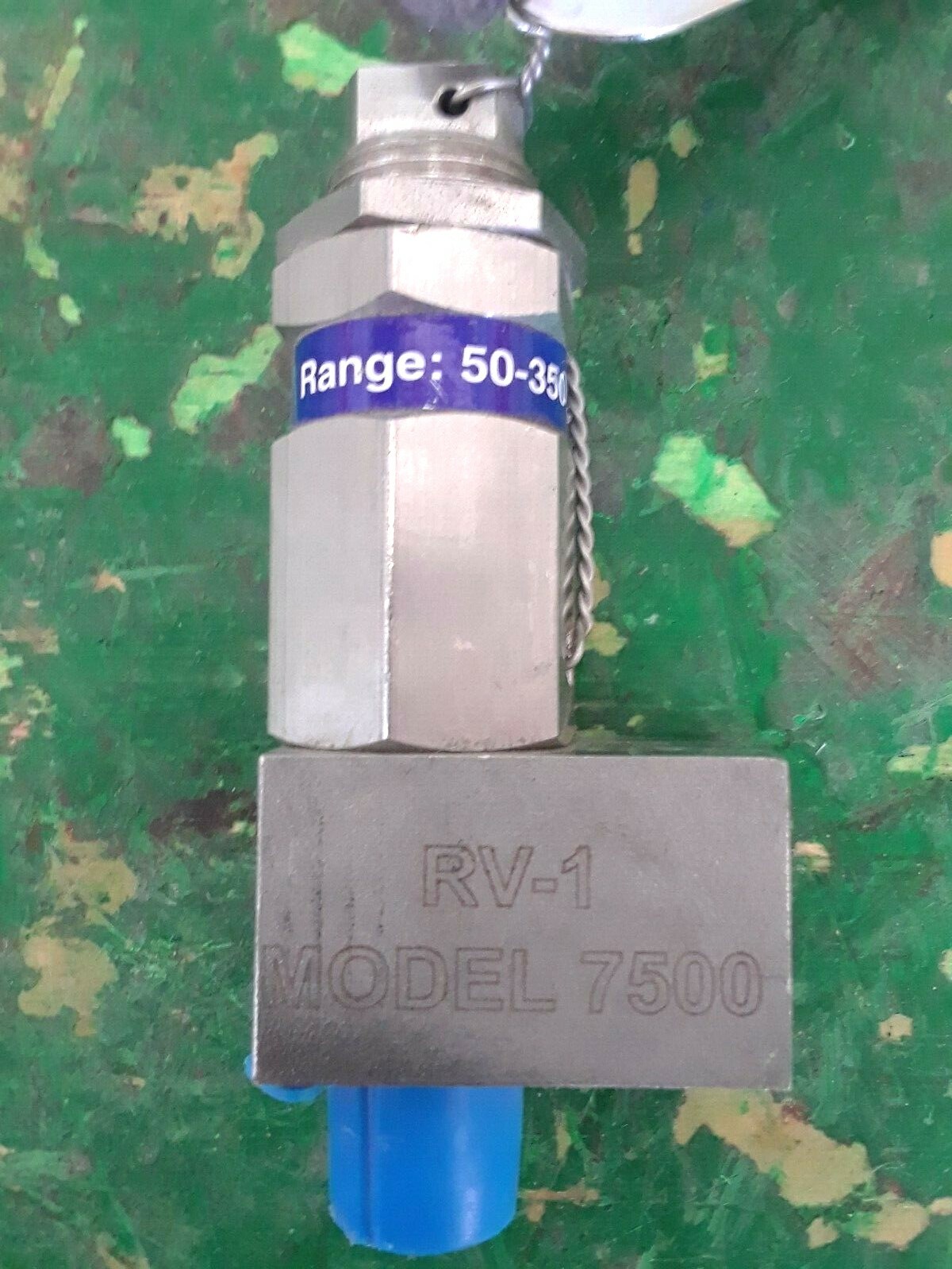 🟠 RUELCO RV-1 RELIEF VALVE 7500-1B00O PESSCO IS OFFERING 1 R051122-4-11 🗽