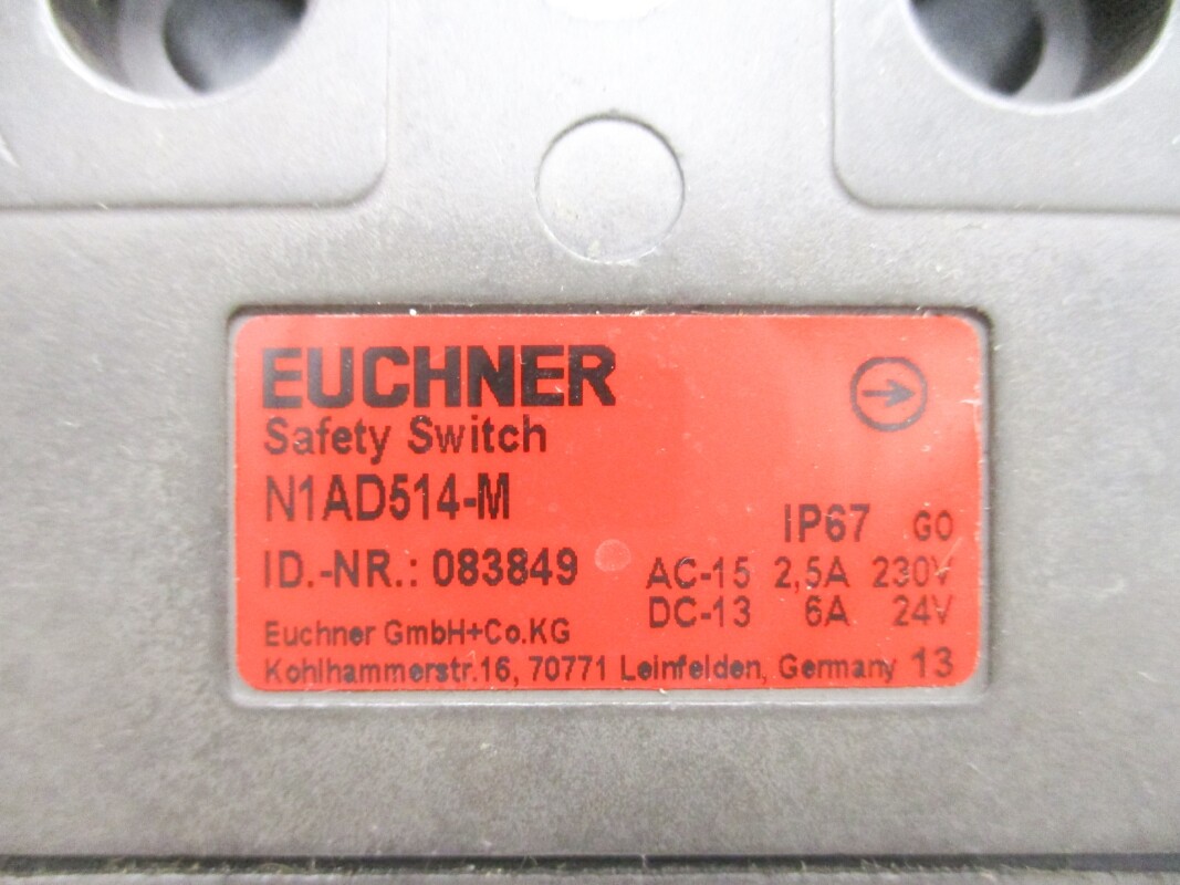 EUCHNER N1AD514-M 083849 2.5A 230VAC NSNP
