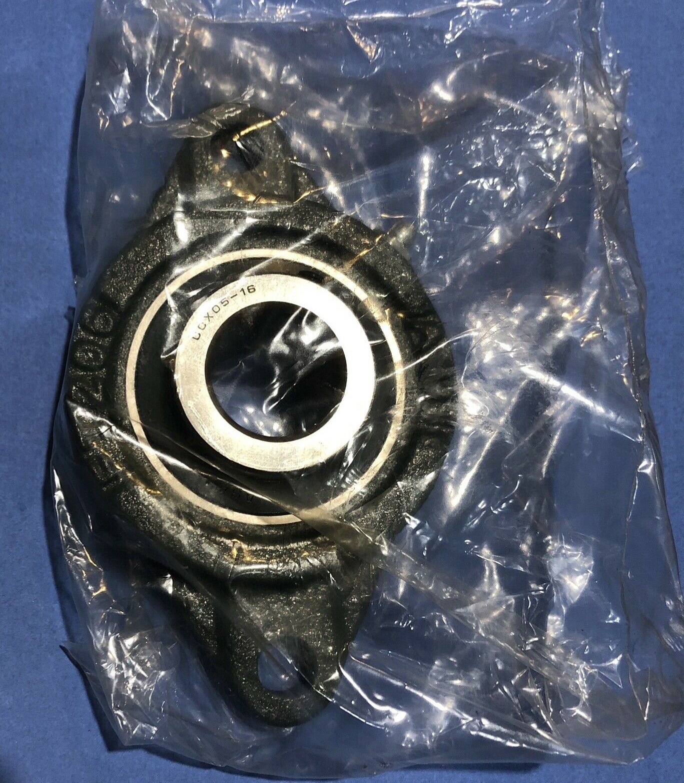 AMI Bearing UCFLX05-16 – 1″ MEDIUM SET SCREW 2-BOLT FLANGE NEW