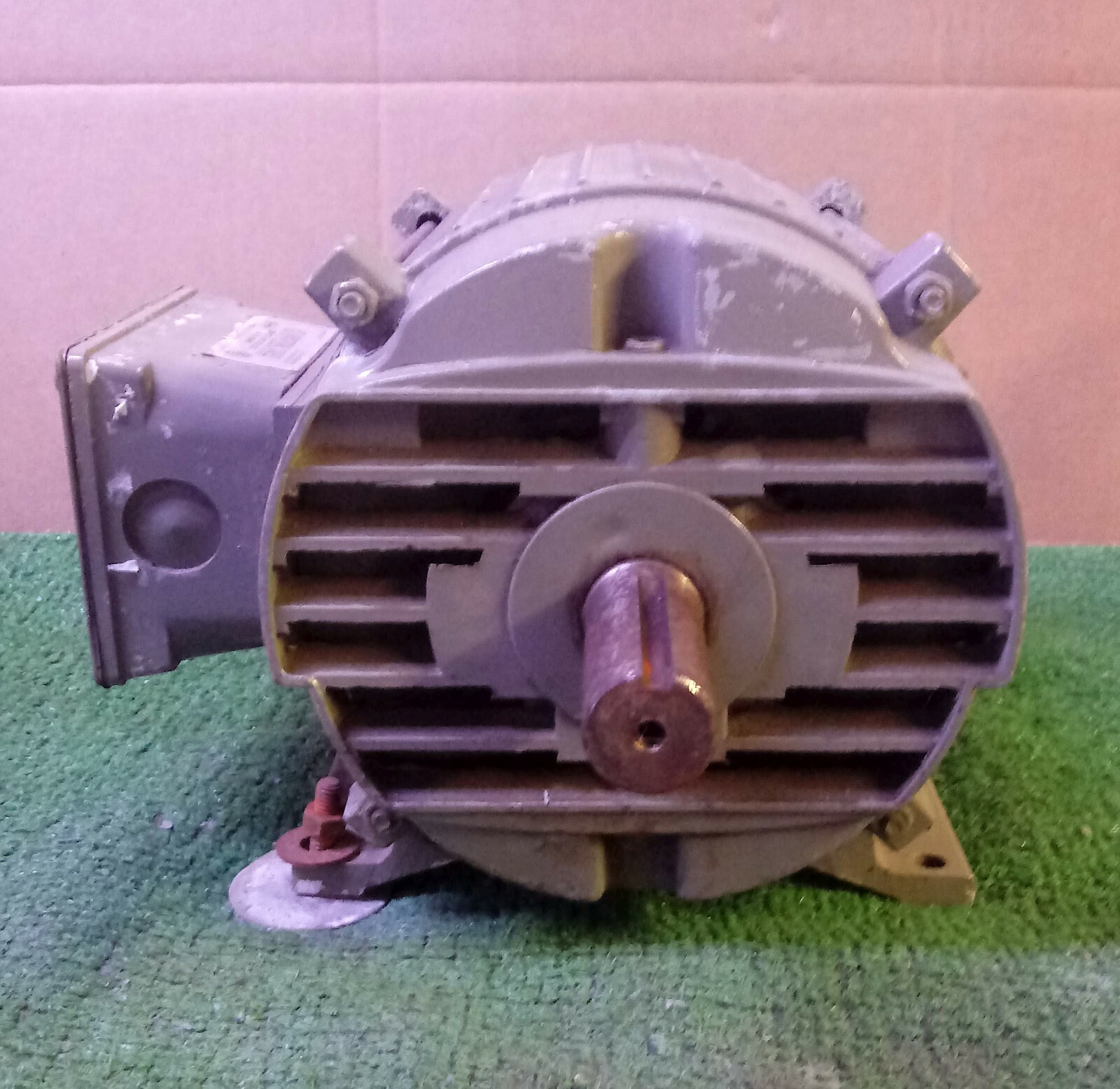 1 USED US ELECTRIC MOTORS K0270067 3.67HP VARIDYNE MOTOR ***MAKE OFFER***