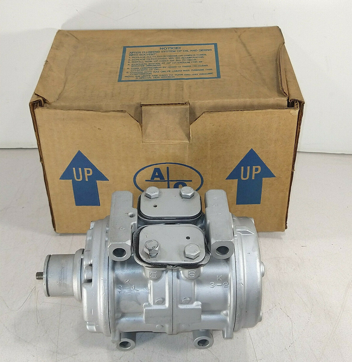 1 NEW SCS/FRIGETTE 006690 A/C COMPRESSOR NIB ***MAKE OFFER***