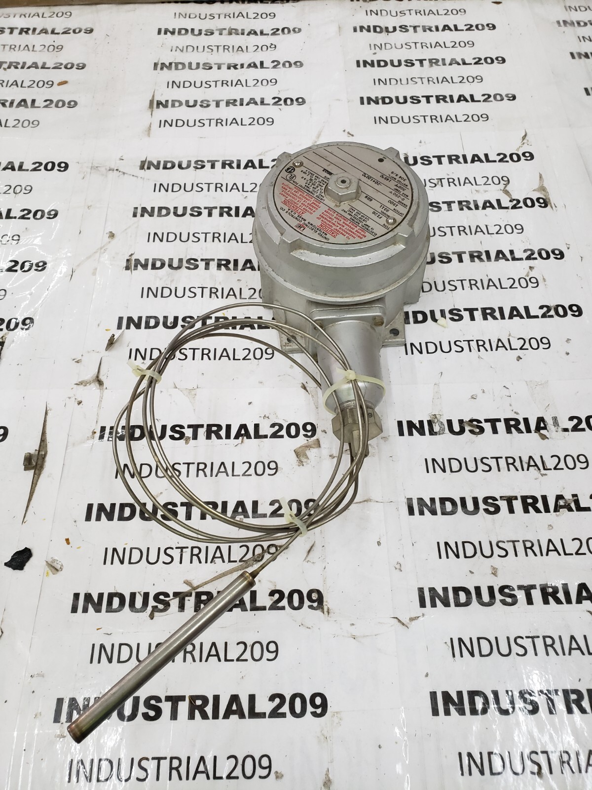 UNITED ELECTRIC F120 THERMOSTAT F120