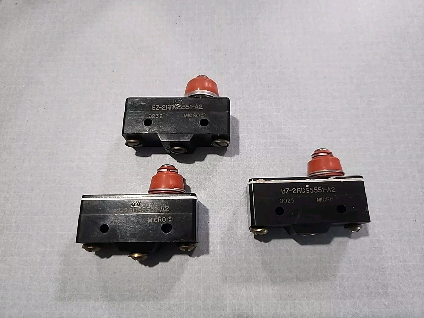 NEW Lot (3) Honeywell BZ-2RDS5551-A2 MICRO SWITCH: BZ Series