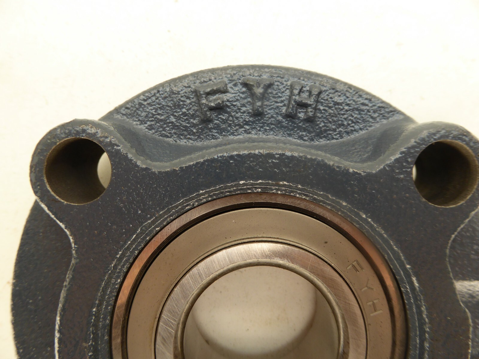 FYH UKFC207J 35mm FC207 4 Bolt MBE03114 NEW IN BOX