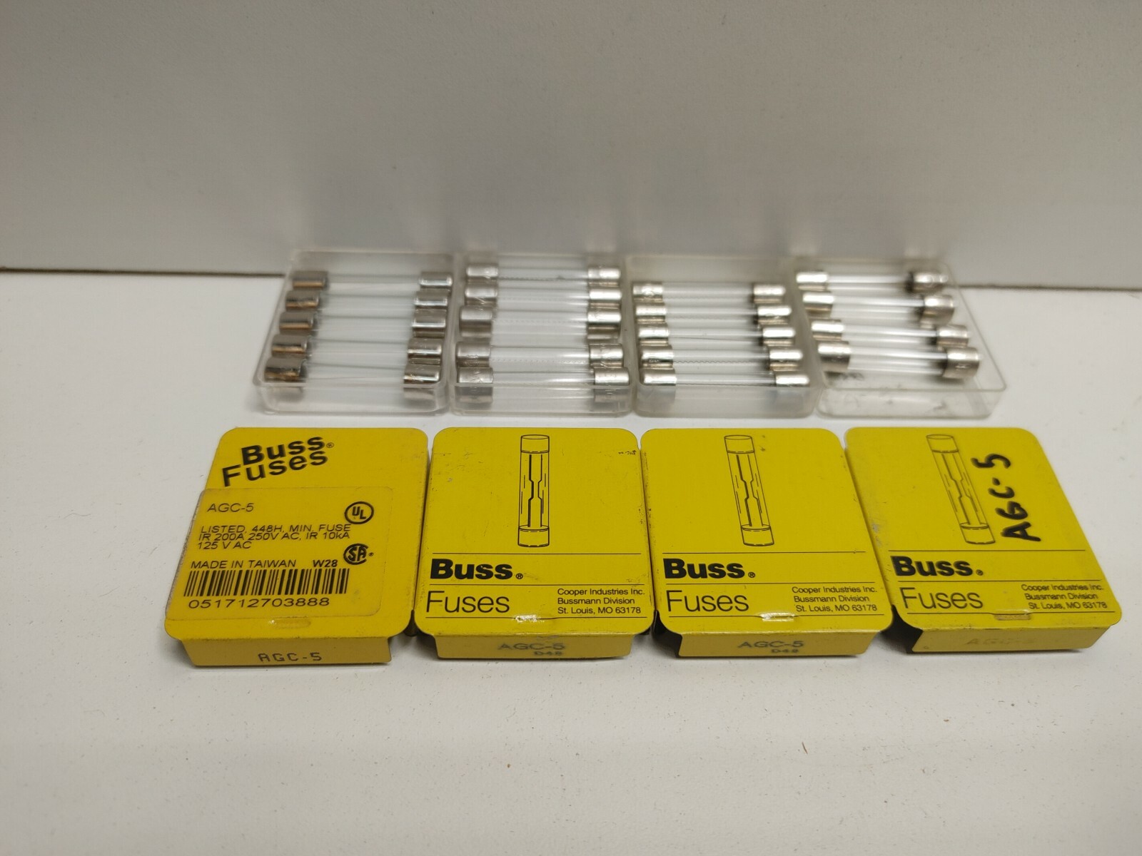 LOT OF 19 NEW OLD STOCK! BUSSMANN 5A 250V FUSES AGC-5
