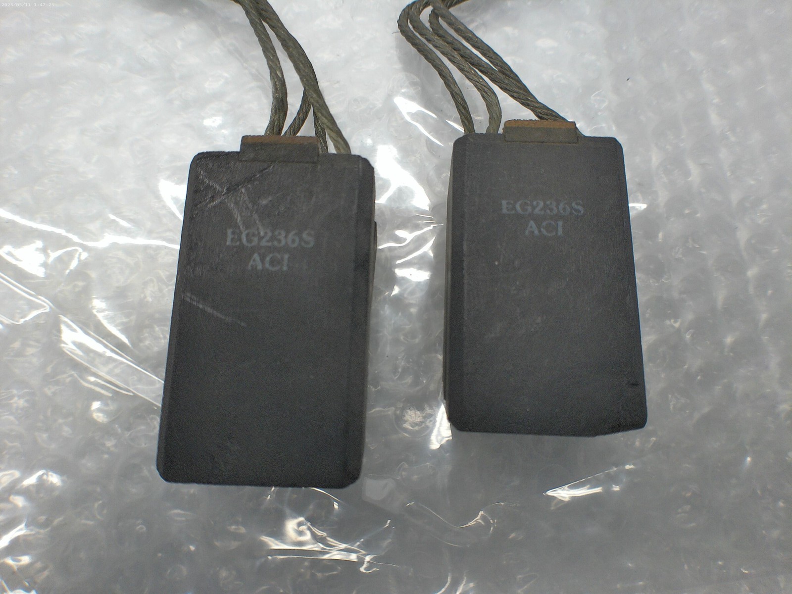 INDUSTRIAL SPARE EG236S CARBON BRUSH LOT OF 2 NSNP