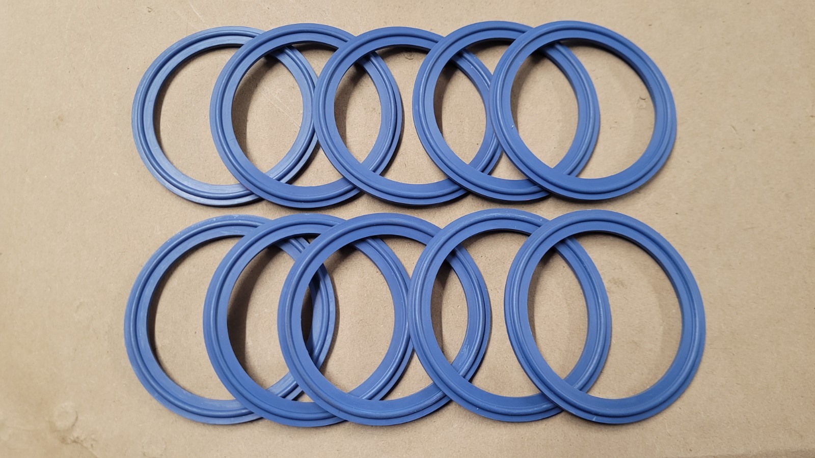 Lot 10 Blue EPDM Water & Steam Resistant Metal Detectable 2-1/2″ OD Tube Gaskets