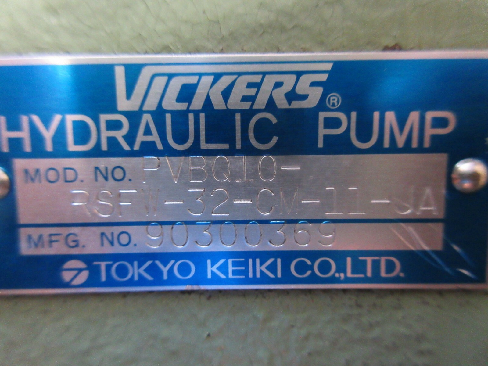 TOKYO KEIKI HYDRAULIC OIL PUMP PVBQ10-RSFW-32-CM-11-JA OKUMA MC4