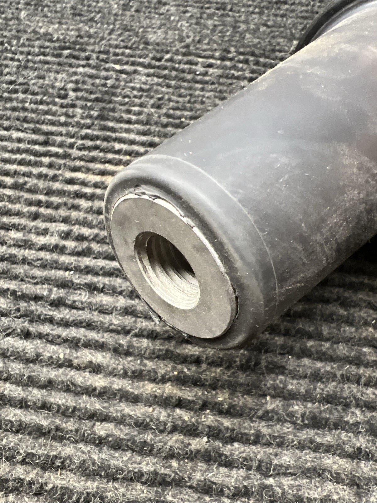 NEW 750CP – Elastimold – 35kV 600 Series Connector Plug (45-2821-16)