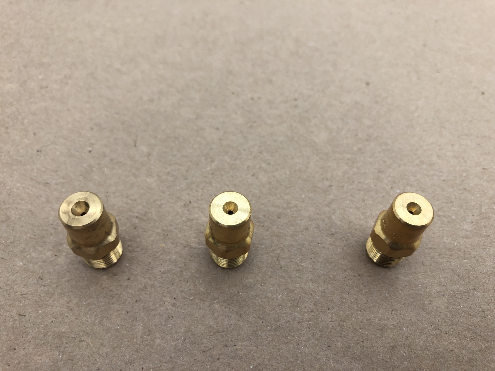 (QTY.3) MCMASTER-CARR 32885K711 FULL-CONE SPRAY NOZZLES