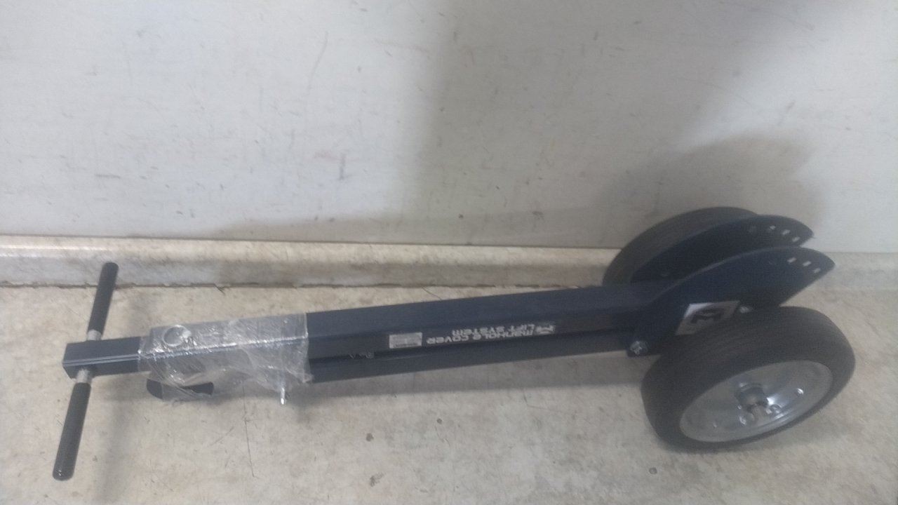 Mag-Mate MCL2000W12 400 Lb Capacity Black Steel Magnetic Lid Lifter Dolly