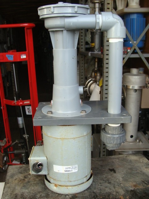 SERFILCO IP54 CHEMICAL DUTY VERTICAL PUMP .75HP 3PH 190/380V 2.8/1.4A