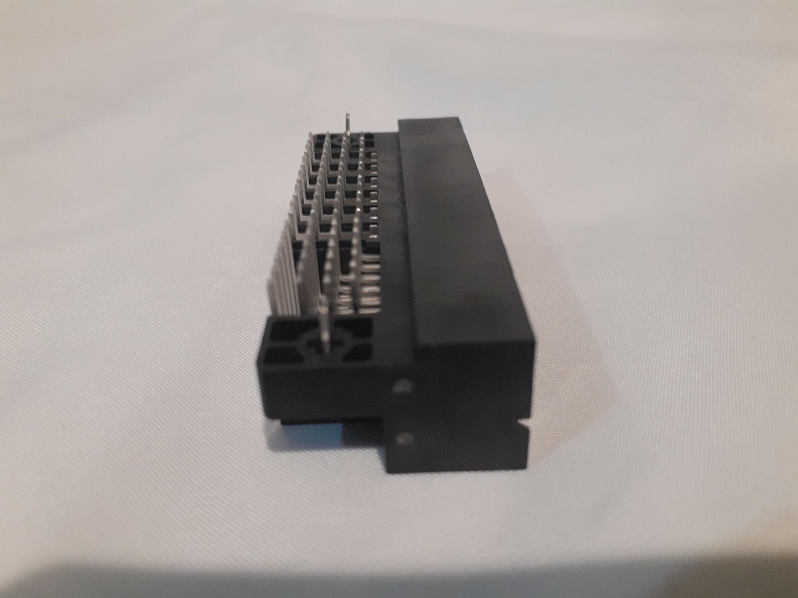 FCI 51939-306LF RA HDR PWRBLADE