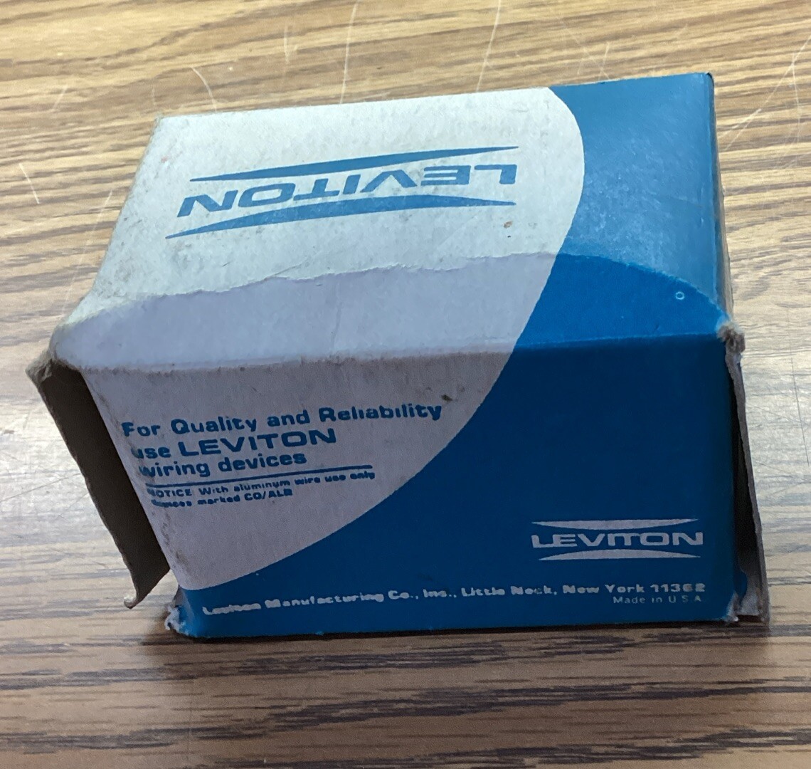 NOB Leviton 98479-90-20-37 Duplex Receptacle Outlet