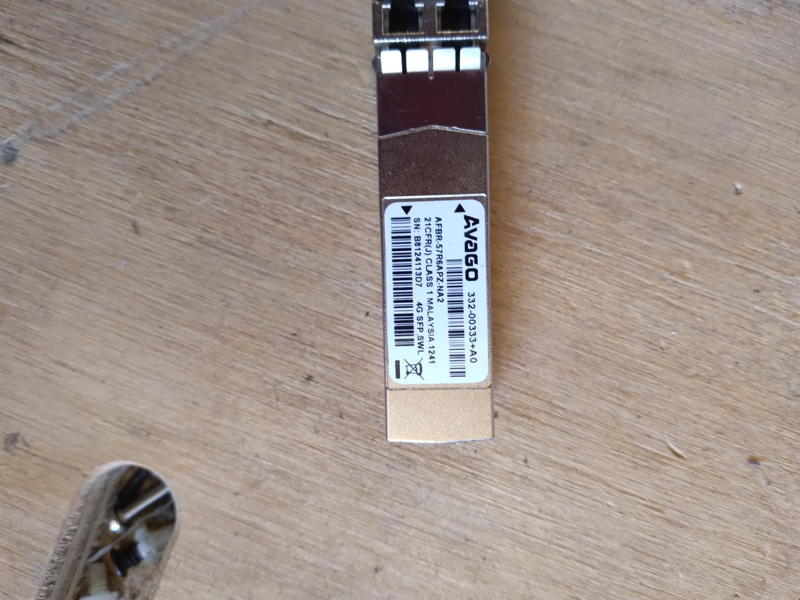 AVAGO 332-00333+A0 AFBR-57R6APZ-NA2 21CFR 1 B8124113D7 4G
