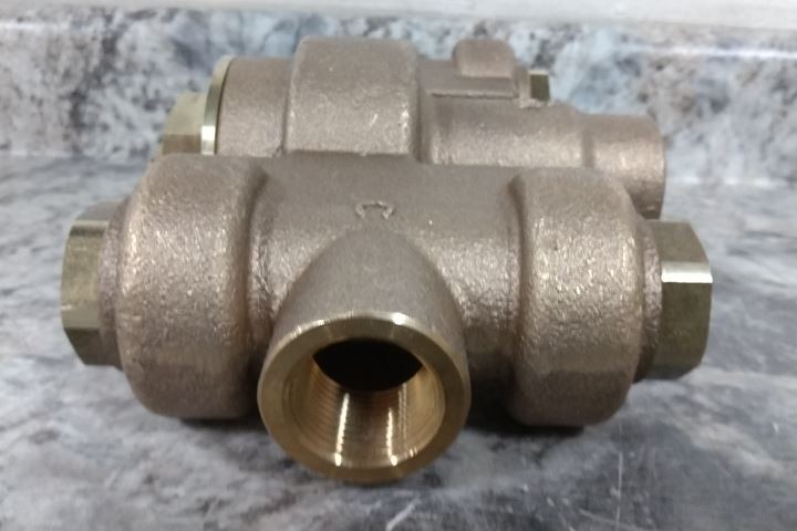 Acorn Controls ET71-2 3/4 In Inlet 1 In Outlet Thermostatic Mixing Valve