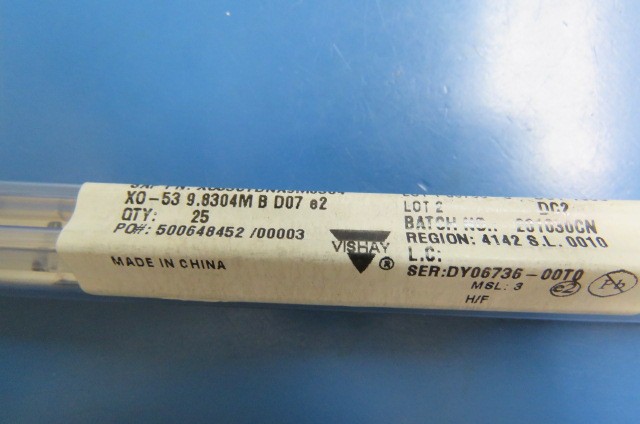 DALE/VISHAY XO53CTDNA9M8304 Qty of 10 per Lot Standard Clock Oscillators DIP-14
