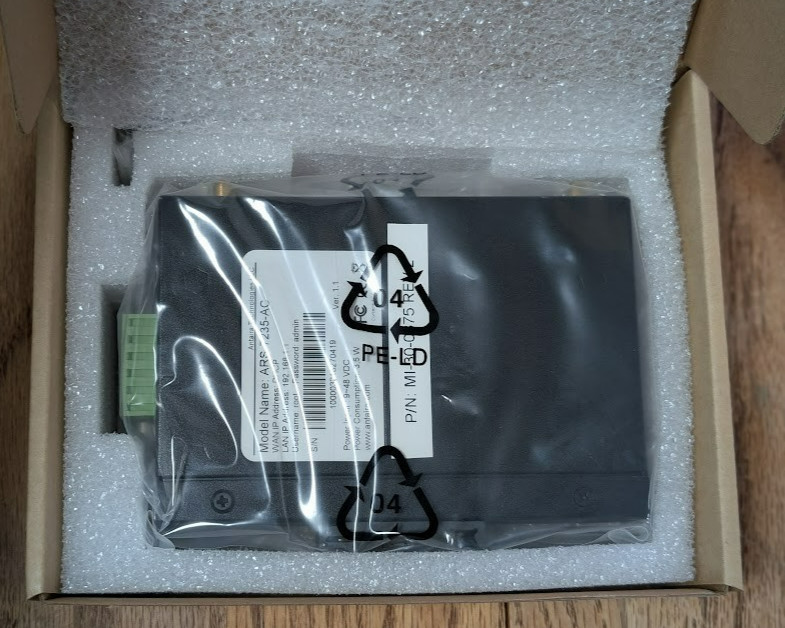 ANTAIRA ARS-7235-AC Industrial Dual Radio IEEE 802.11a/b/g/n/ac WAP/Router