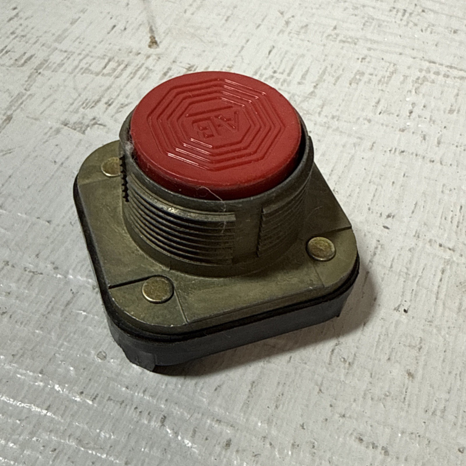 Allen Bradley 800T-A Series T Push Button 800TA Red Core Only Flat (Type 4, 13)