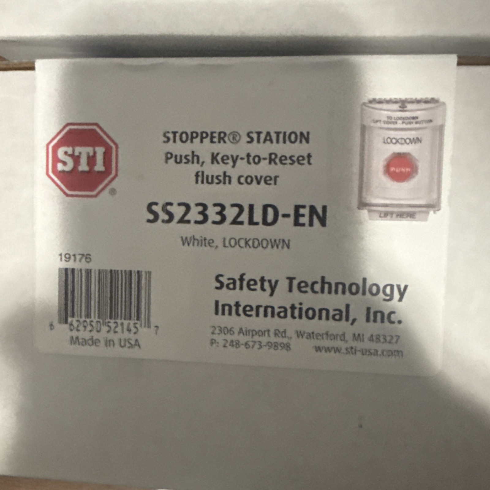 SS2332LD-EN STI White Indoor/Outdoor Flush Key-to-Reset (Illuminated) -NEW