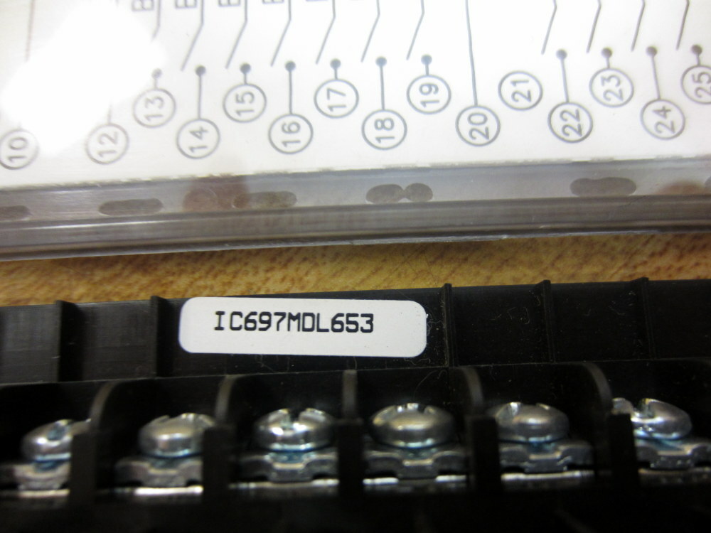 General Electric IC697MDL653 I3C7B3 Input Module Term Housing Only