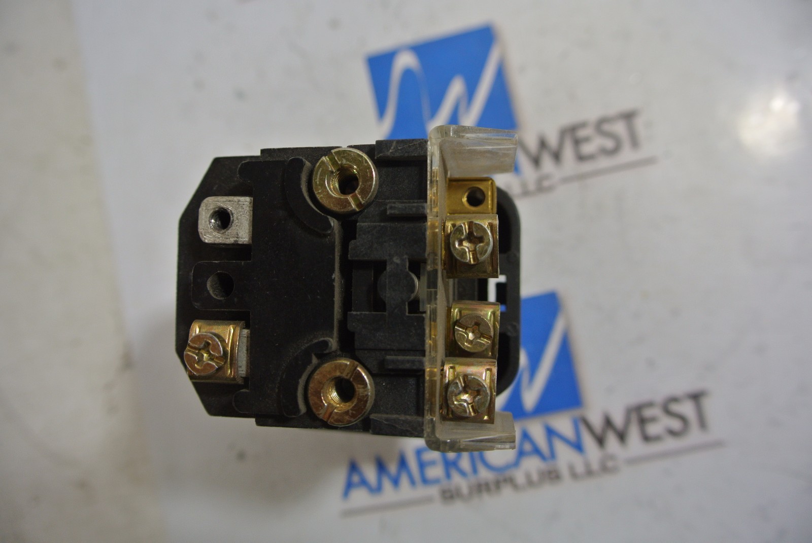 Used Allen Bradley 800T-P16 800TP16W White Illuminated Pilot Light