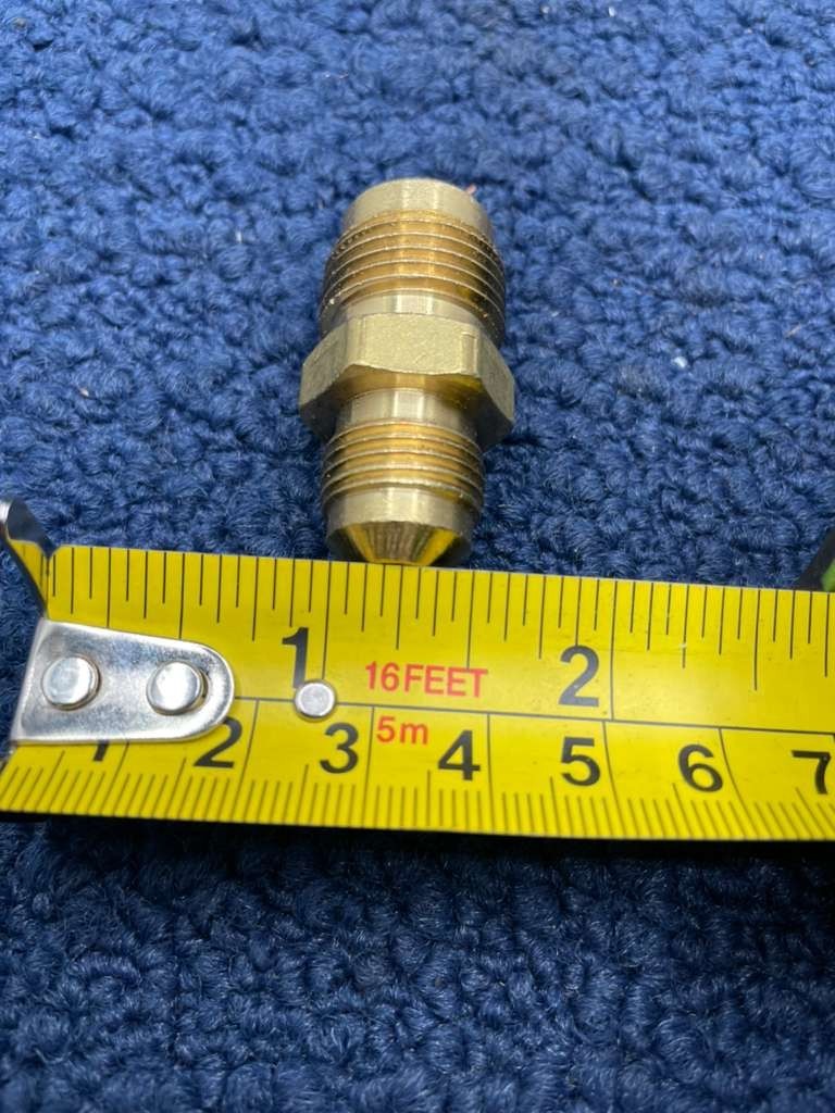 (5 PCS) Holyoke Fittings 42R-86: Brass Reducing Straight Union 1/2 x 3/8