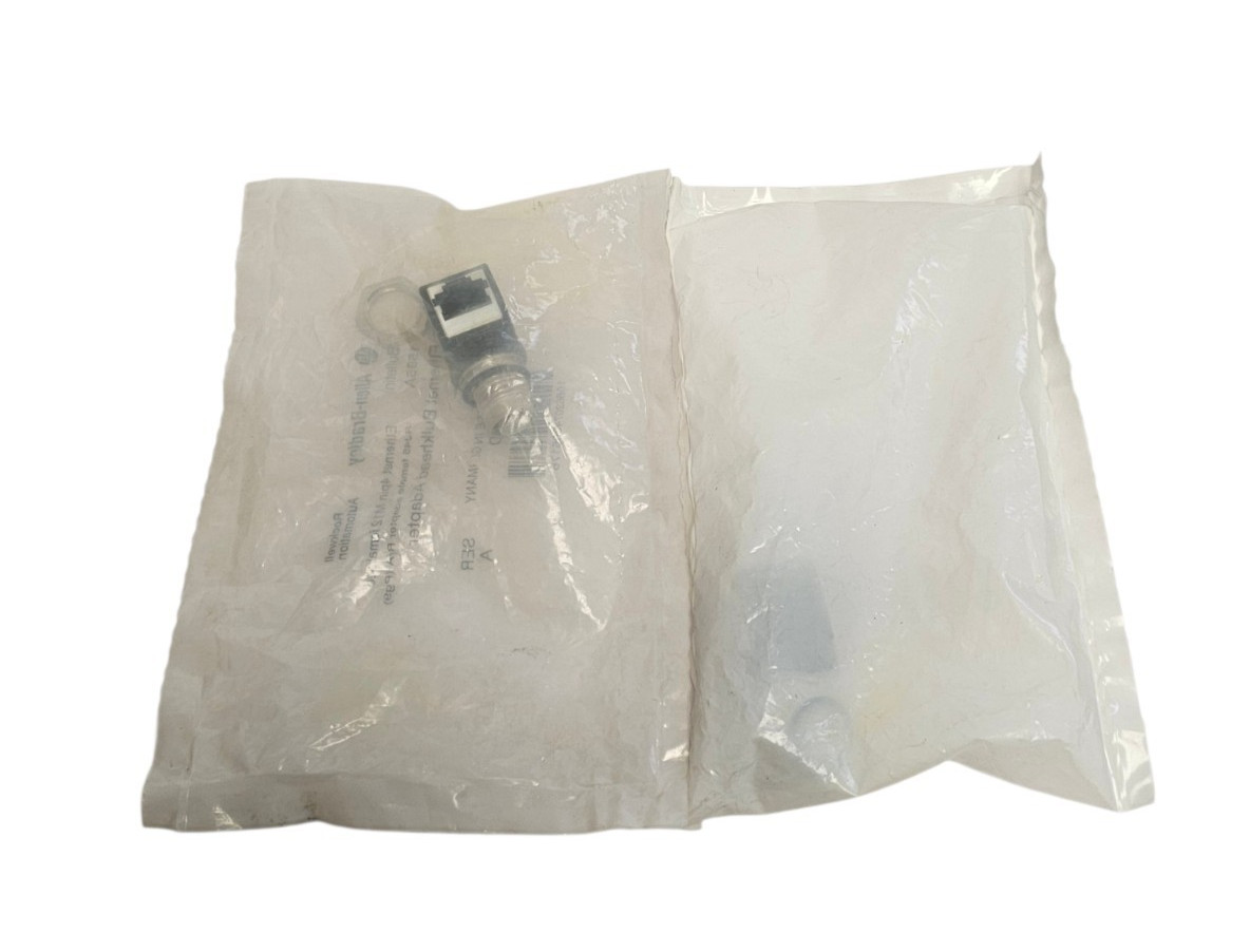 LOT OF 2 NEW ALLEN BRADLEY 1585A-DD4JD SER. A ETHERNET BULKHEAD ADAPTERS