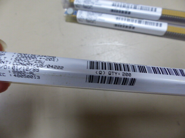 AVX MD015E334MAB Qty of 60 per Lot .33uF 20% 50V Cer Z5U
