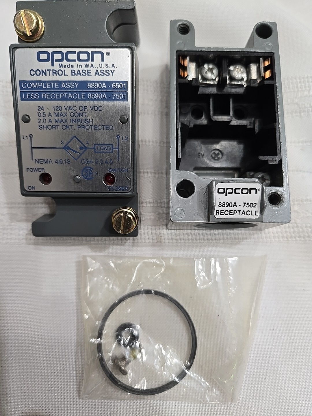 Eaton Cutler Hammer Opcon 8890A-6501 Includes 8890A-7502 Base NEW In Box