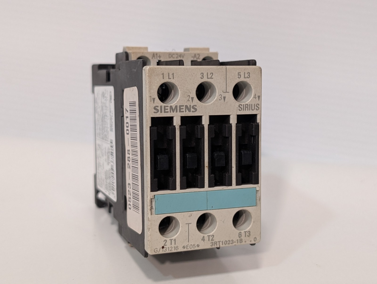 Siemens Sirius 3RT1023-1B and 3RT1026-1B industrial contactors with 24VDC coils