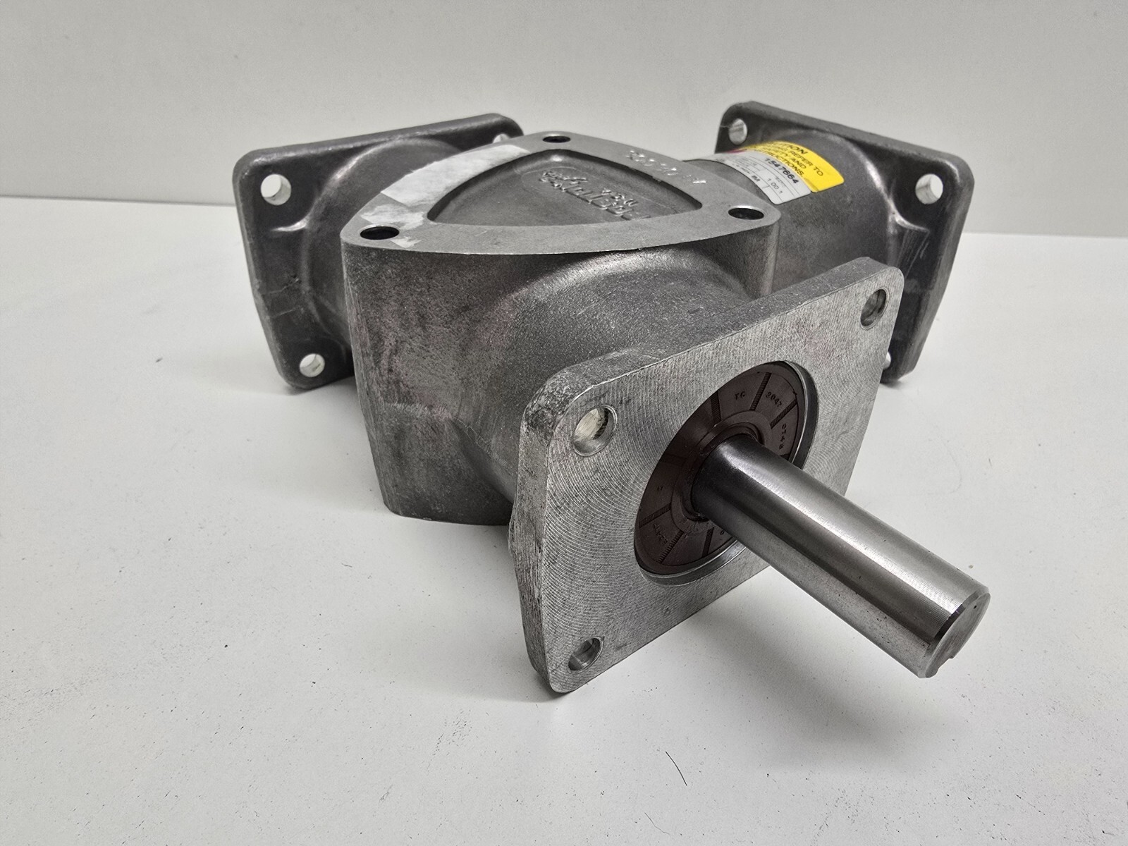 NEW OLD STOCK! BOSTON GEAR 1750RPM 1.00:1 RATIO SPEED REDUCER RA1531